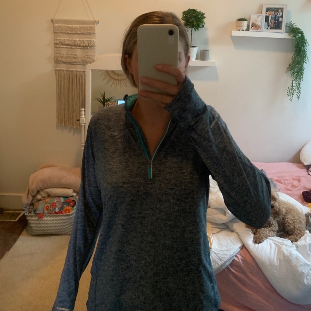 Nike sweatshirt